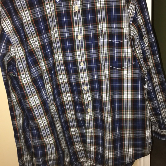 Tommy Hilfiger shirt - Picture 3 of 4